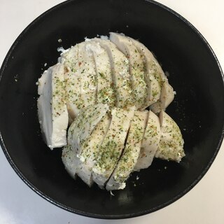 炊飯器で簡単！しっとり、サラダチキン